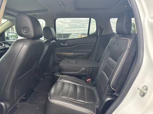 Used 2017 GMC Acadia Denali w/ Technology Package AWD/4WD image 8