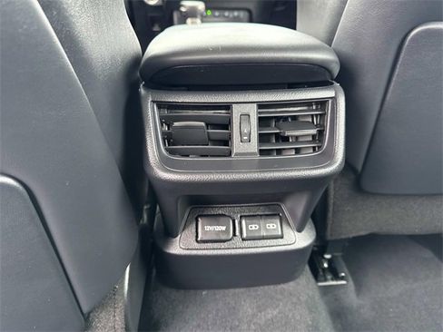 Used 2025 Lexus ES 300h w/ Luxury Package image 16