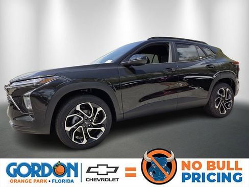 New 2026 Chevrolet Trax RS image 1