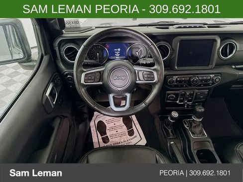 Used 2022 Jeep Wrangler Unlimited Sahara w/ Cold Weather Group image 22