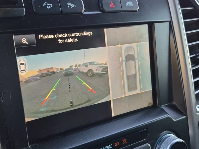 Used 2015 Ford F150 Platinum w/ Equipment Group 701A Luxury AWD/4WD image 11