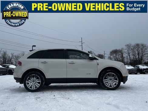 Used 2009 Lincoln MKX AWD image 6