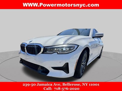 Used 2021 BMW 330i Sedan w/ Convenience Package RWD image 9