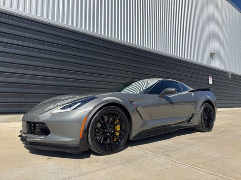 Used 2016 Chevrolet Corvette Z06 w/ 3LZ Preferred Equipment Group image 7