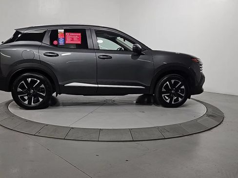 Certified 2025 Nissan Kicks SV w/ SV Premium Package AWD/4WD image 8