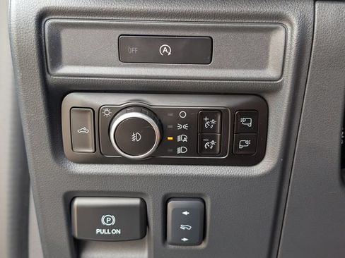 Used 2025 Ford F150 Platinum w/ Equipment Group 702A High AWD/4WD image 23