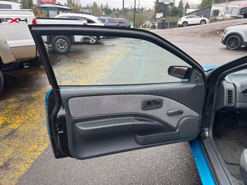 Used 1994 Saturn S-Series SC1 image 14