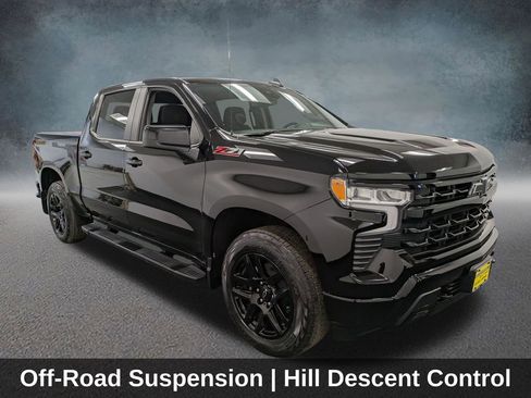 Used 2022 Chevrolet Silverado 1500 RST w/ Z71 Off-Road Package image 3