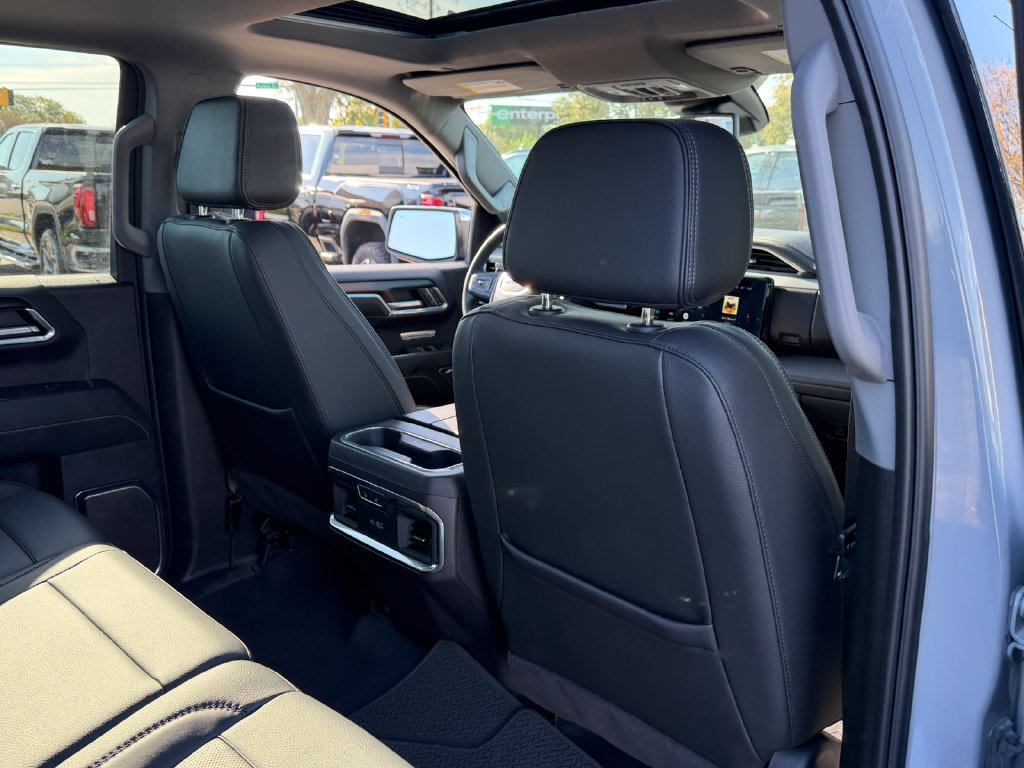 Used 2024 GMC Sierra 1500 Denali AWD/4WD image 14