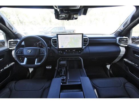 Used 2026 Toyota Tundra Platinum w/ TRD Off-Road Package image 12
