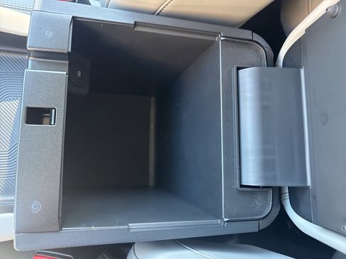 New 2025 Ford Explorer Active w/ Active Comfort Package image 26