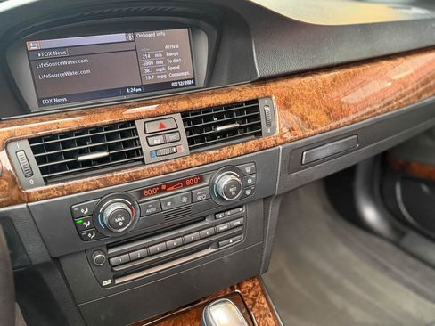 Used 2008 BMW 328i Convertible RWD image 28