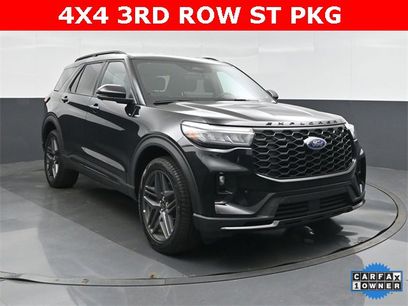 Used 2025 Ford Explorer ST-Line w/ ST-Line Street Pack