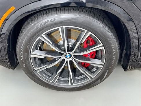 New 2026 BMW X5 xDrive50e w/ M Sport Package AWD/4WD image 32