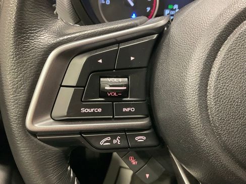 Used 2022 Subaru Forester Premium image 14