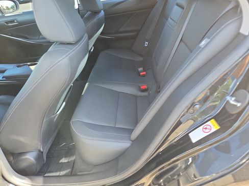 Used 2017 Lexus IS 300 AWD w/ Navigation System Package image 21
