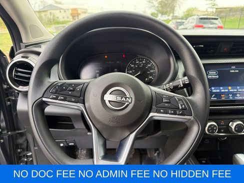 Used 2023 Nissan Kicks SV FWD image 16