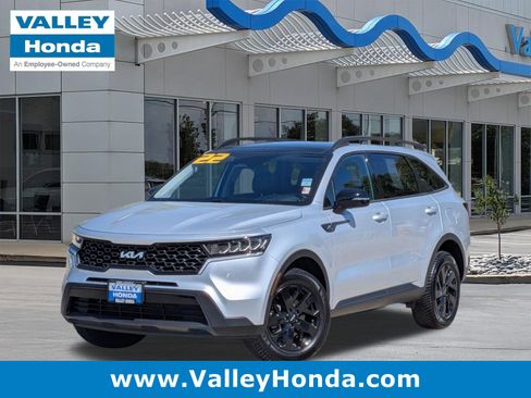Used 2022 Kia Sorento S w/ Panoramic Sunroof Package AWD/4WD image 1