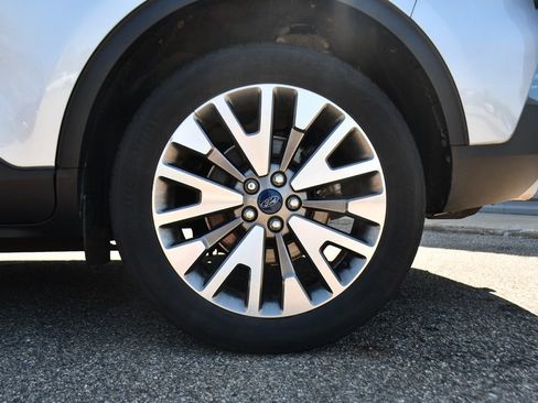 Used 2022 Ford Escape Titanium w/ Class II Trailer Tow Package AWD/4WD image 40
