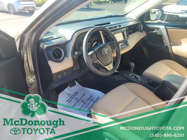 Used 2015 Toyota RAV4 XLE AWD/4WD image 12