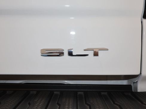 Certified 2025 GMC Sierra 1500 SLT w/ SLT Premium Plus Package AWD/4WD image 37