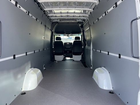 New 2023 Mercedes-Benz Sprinter 2500 image 6