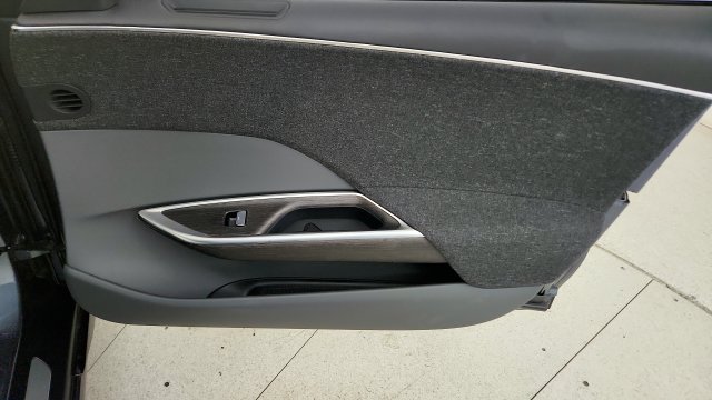 Used 2024 Lucid Air Touring AWD/4WD image 37