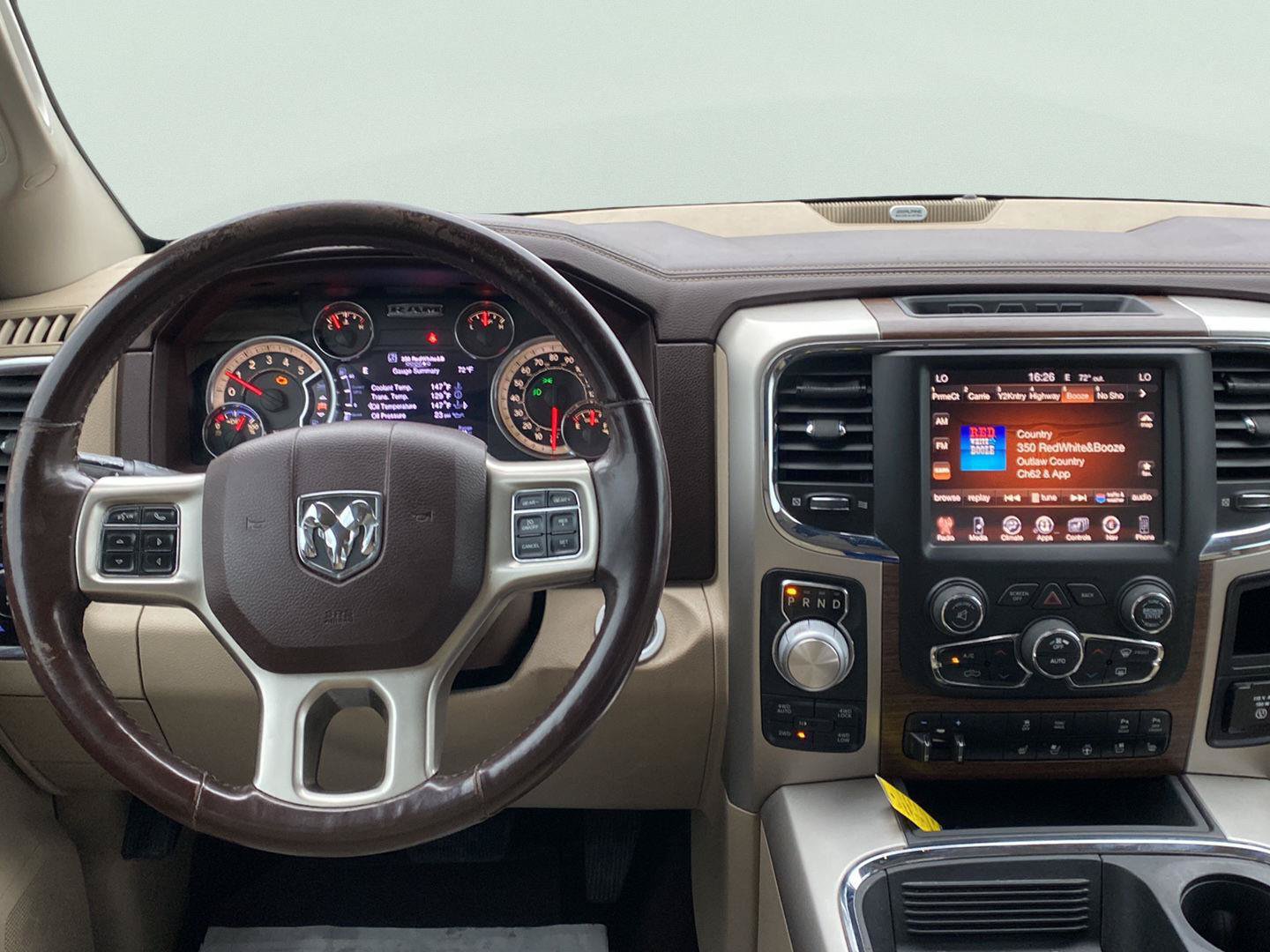 Used 2016 RAM 1500 Laramie w/ Convenience Group AWD/4WD image 15