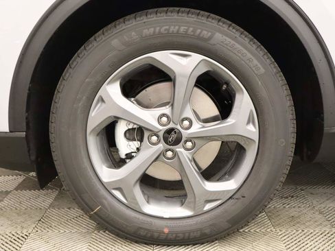 New 2025 Ford Escape ST-Line w/ Equipment Group 301A image 6