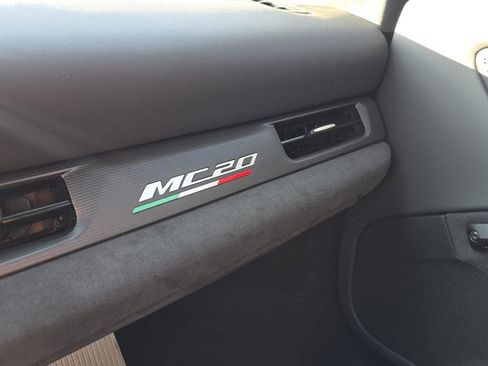 Used 2022 Maserati MC20 Coupe image 29