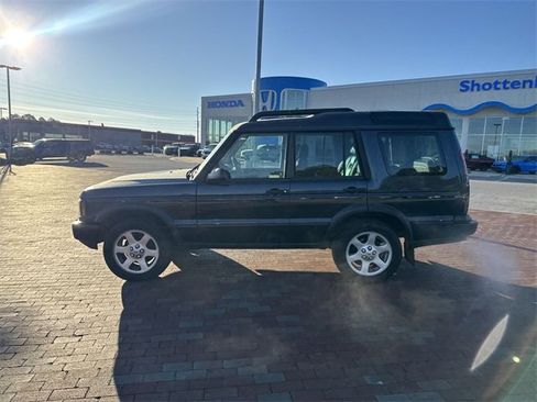 Used 2004 Land Rover Discovery SE image 3