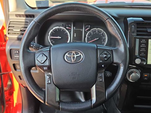 Certified 2024 Toyota 4Runner TRD Off-Road Premium w/ Off Road Premium Plus Package AWD/4WD image 19