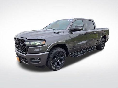 Used 2025 RAM 1500 Big Horn AWD/4WD image 10