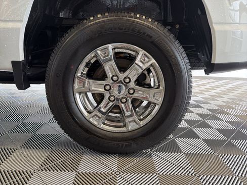 Used 2023 Ford F150 XLT w/ Equipment Group 302A High image 9