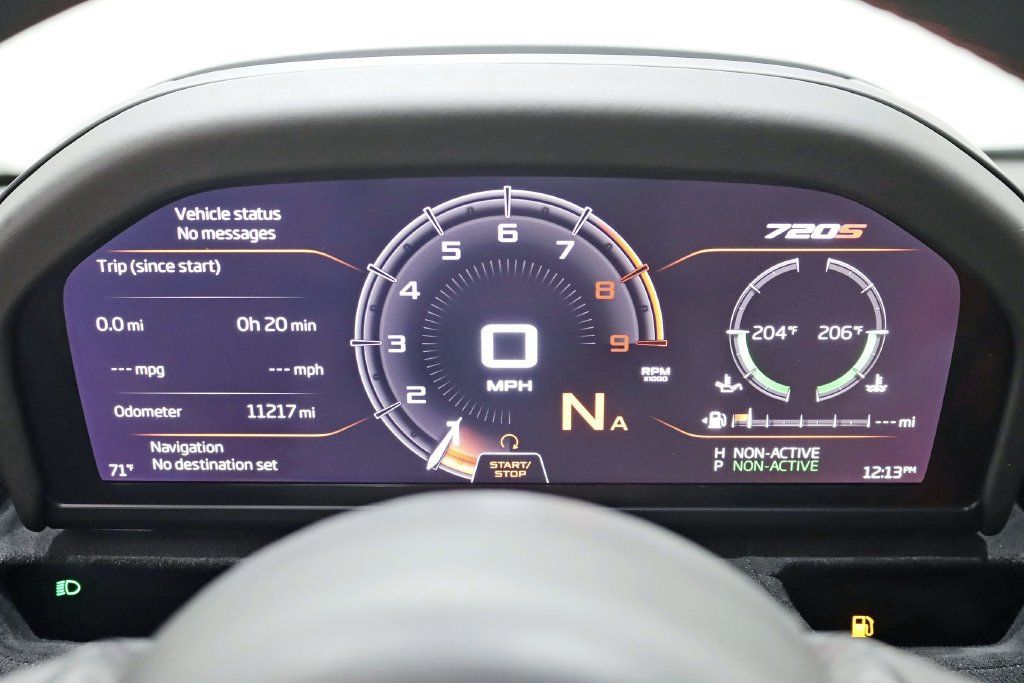 Used 2018 McLaren 720S RWD image 30