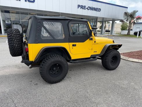 Used 2000 Jeep Wrangler SE AWD/4WD image 3
