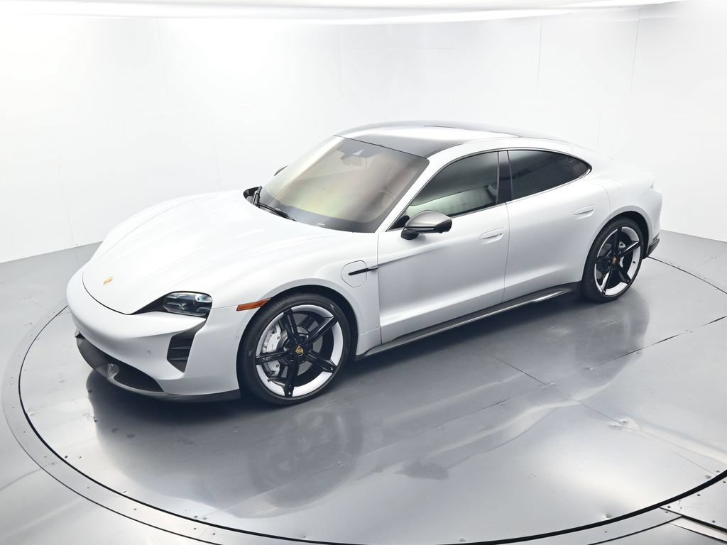 Certified 2023 Porsche Taycan GTS AWD/4WD image 32