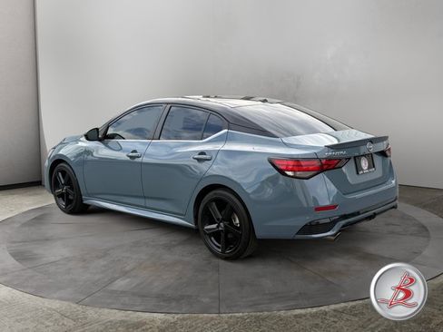 Used 2021 Nissan Sentra SR FWD image 5