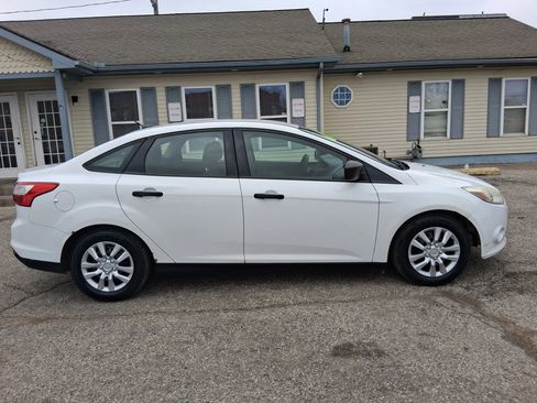 Used 2013 Ford Focus S image 8