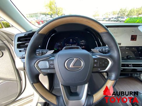 Used 2026 Lexus RX 450h AWD w/ Convenience Package image 39