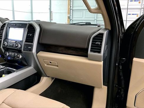 Used 2018 Ford F150 Lariat AWD/4WD image 15