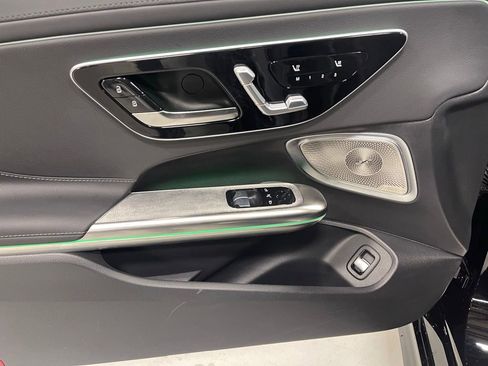 Used 2026 Mercedes-Benz CLE 300 4MATIC Coupe image 18