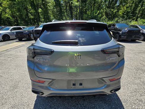 Used 2024 Buick Encore GX Avenir w/ Avenir Technology Package AWD/4WD image 6