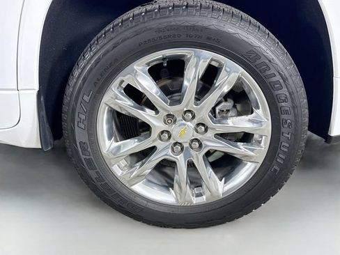 Used 2019 Chevrolet Traverse High Country AWD/4WD image 33