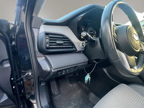 Used 2023 Subaru Outback Premium AWD/4WD image 14