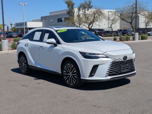 Used 2023 Lexus RX 350 Premium Plus w/ Cold Area Package FWD image 7
