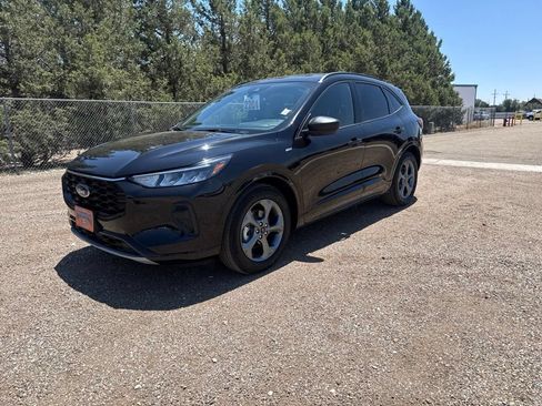Used 2024 Ford Escape ST-Line FWD image 2