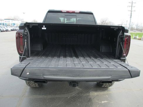 Used 2026 GMC Sierra 1500 Denali w/ Denali Reserve Package image 8