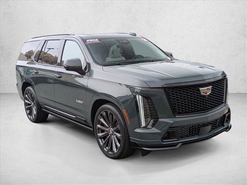 Used 2026 Cadillac Escalade V w/ LPO, Floor Liner Package AWD/4WD image 3