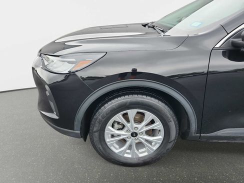 Used 2023 Ford Escape Active w/ Tech Pack #1 AWD/4WD image 10